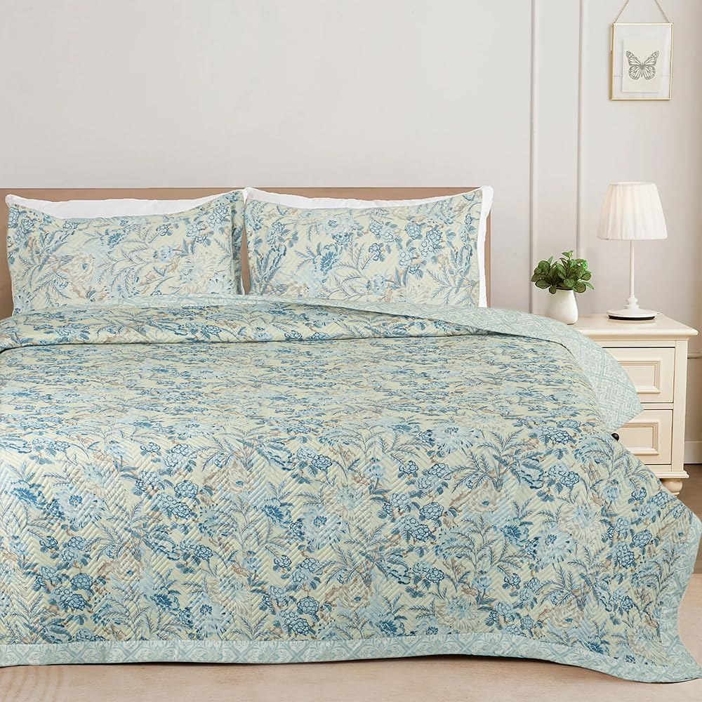 Blue Grass Botanical Quilted Bed Cover in Blue Botanical
