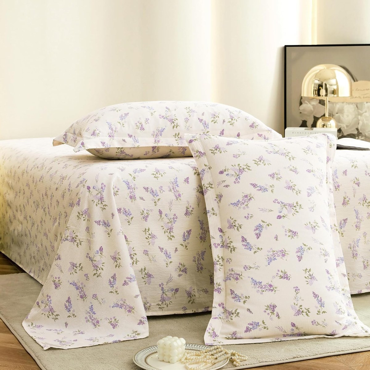 A closer look at Scattered Flora Air Sheet Set