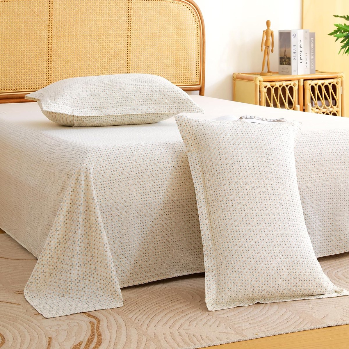 Micro Bloom Air Sheet Set in Off White and Beige